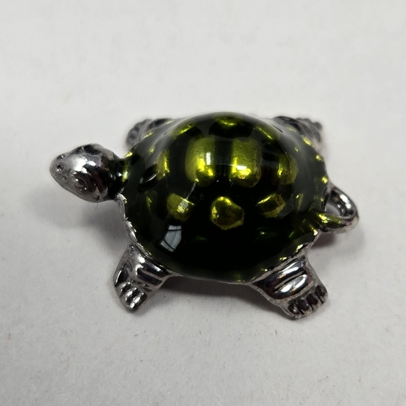 Ganz Miniature Lucky Little Turtle Pendant Silvertone-Green Put On Chain Charm - Picture 3 of 11